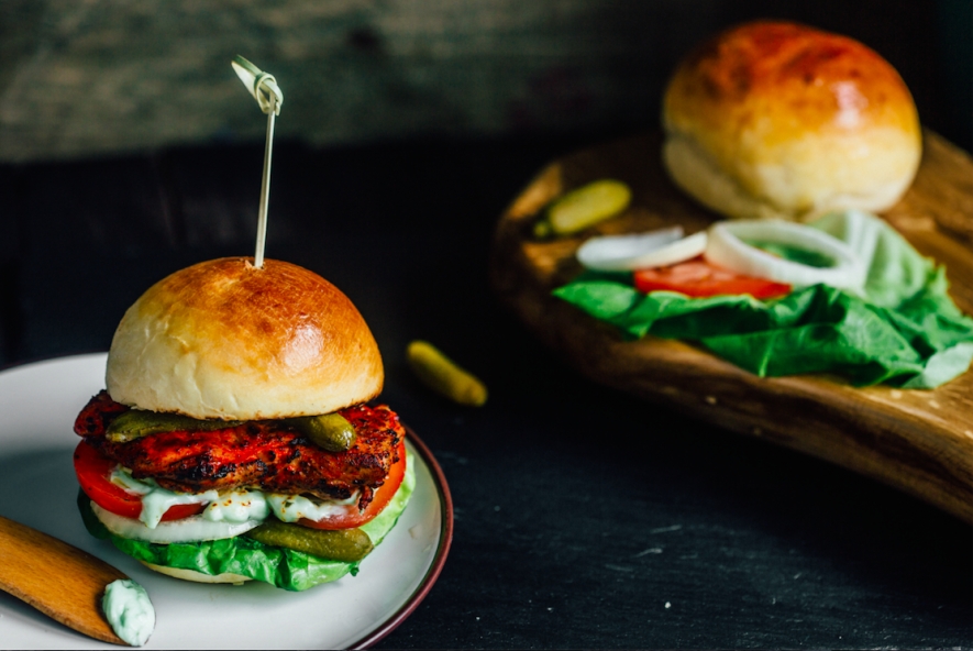 Why Do We Eat Our Burgers In Buns?